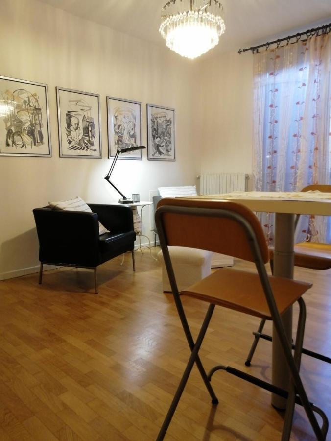 Appartamento Angela Cento  Kültér fotó